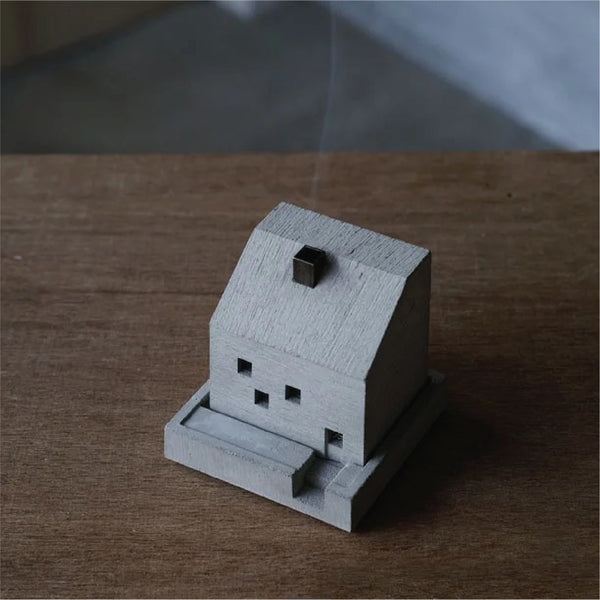 Cottage Incense Pot 飄煙小屋 - Natural