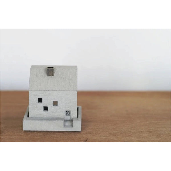 Cottage Incense Pot 飄煙小屋 - Natural