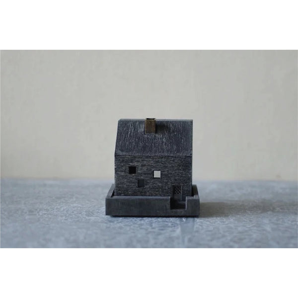 Cottage Incense Pot 飄煙小屋