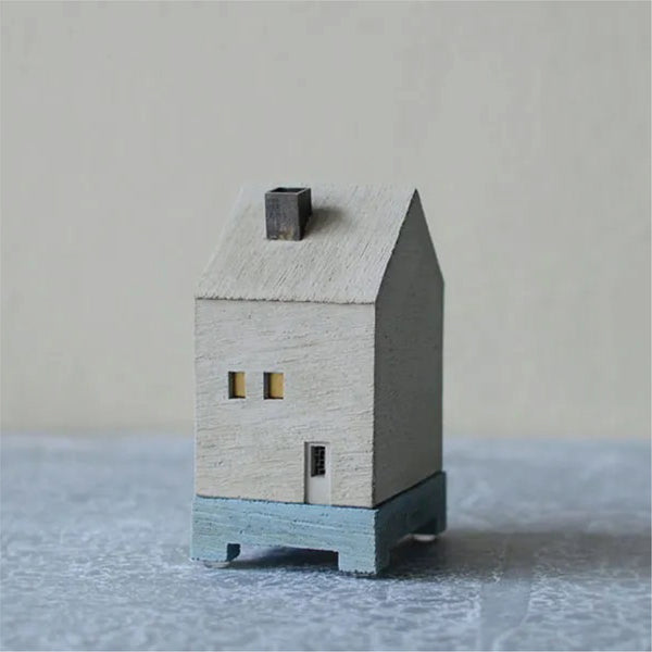 HOUSE INCENSE POT 飄煙小屋 - Blue