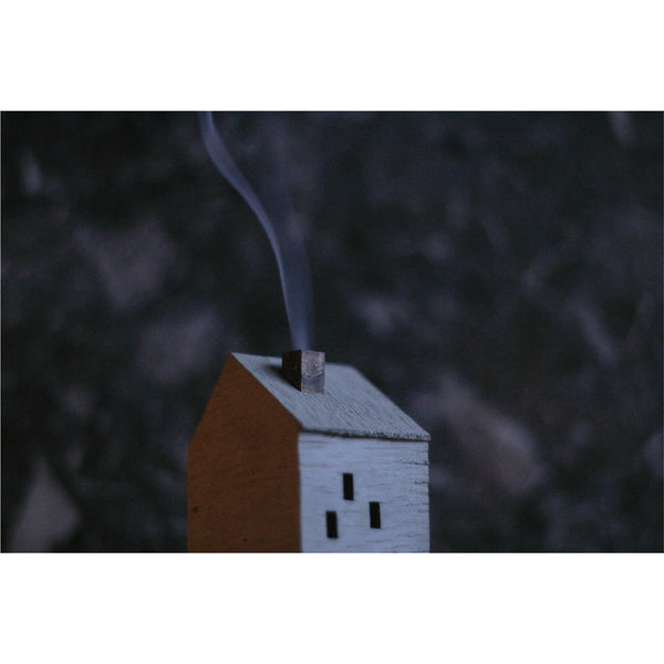 HOUSE INCENSE POT 飄煙小屋 - Blue