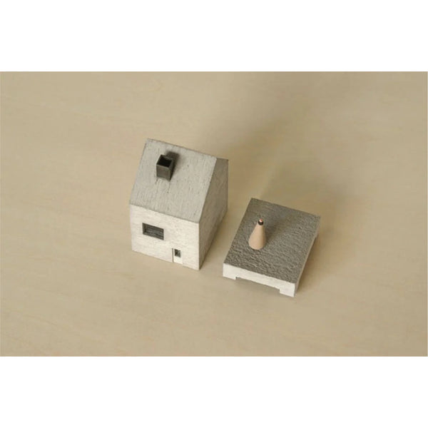 HOUSE INCENSE POT 飄煙小屋 - Sumi
