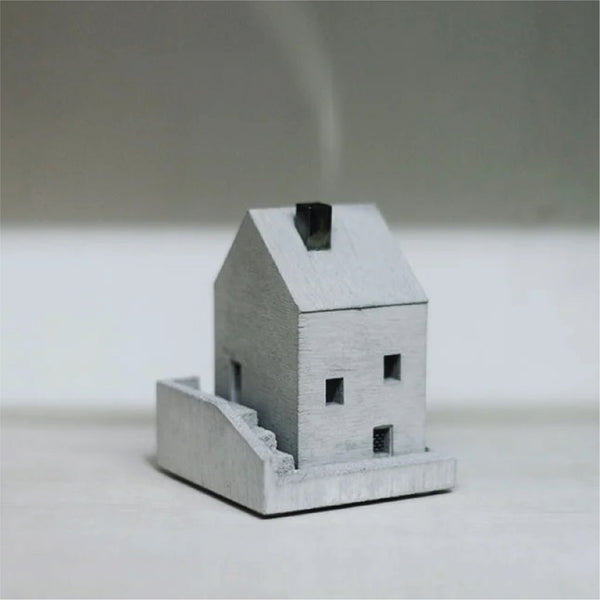 Lodge Incense Pot 飄煙小屋