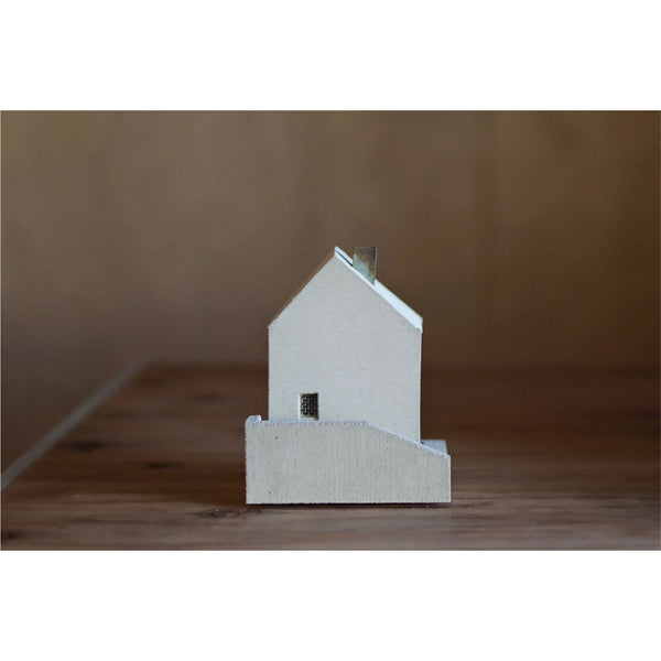 Lodge Incense Pot 飄煙小屋