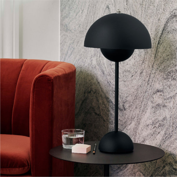 &Tradition Flowerpot VP3 Table Lamp