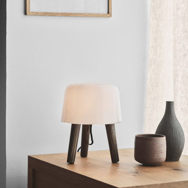 Milk NA1 Lamp 床頭燈 / 檯燈