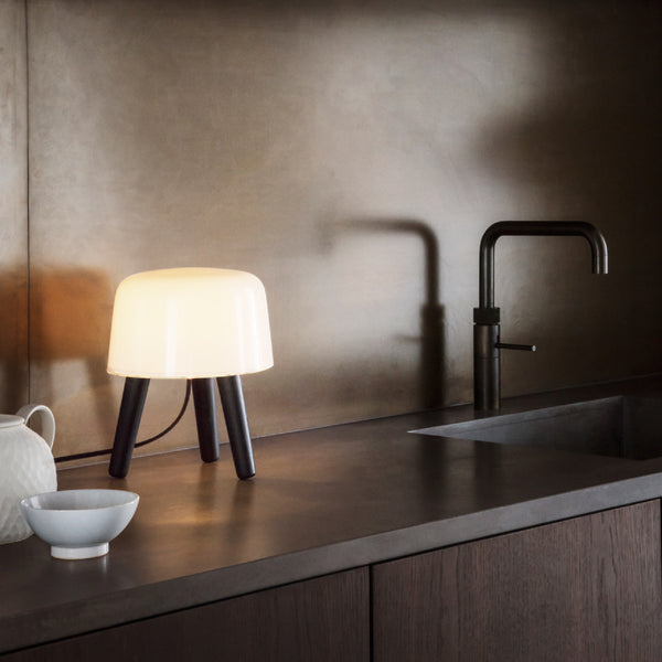 Milk NA1 Lamp 床頭燈 / 檯燈