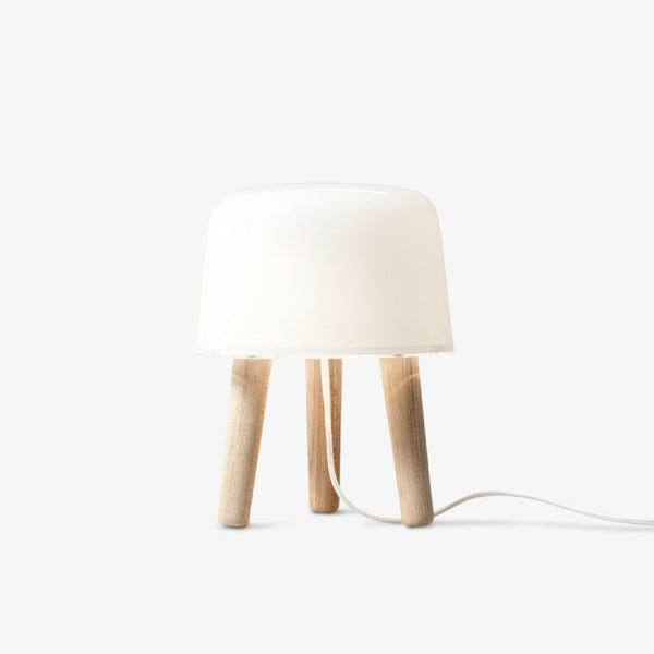 Milk NA1 Lamp 床頭燈 / 檯燈