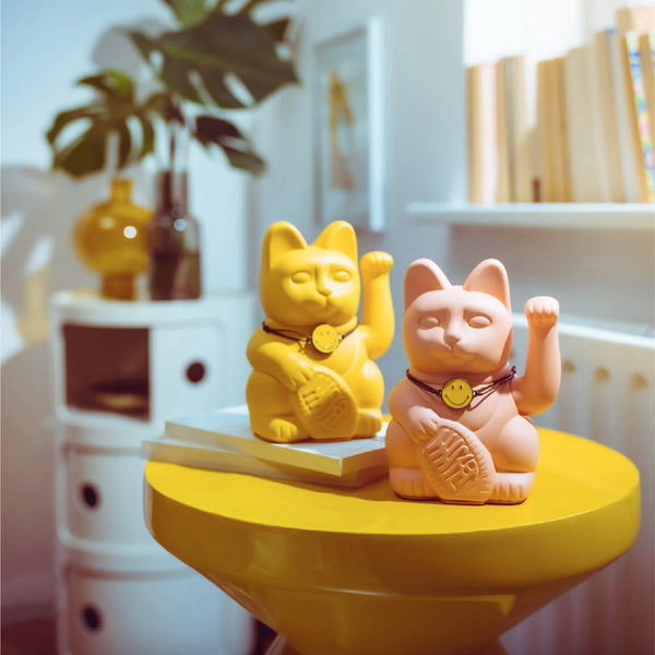 SMILEY® Lucky Charm Cat Peach 招財貓 笑臉合作款 Donkey