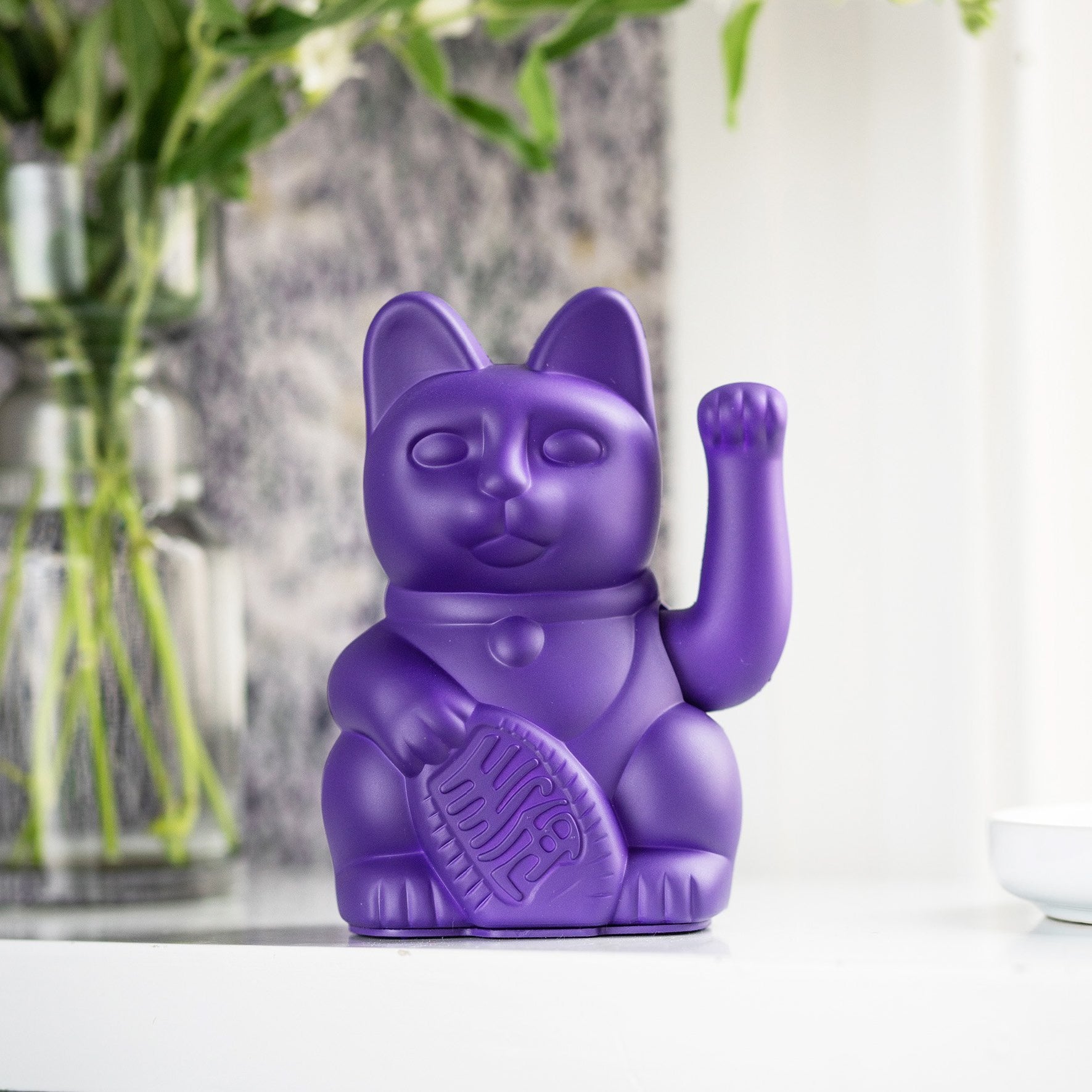 Lucky Cat - Violet 紫色幸運招財貓MANEKI NEKO by Donkey – GORILLA